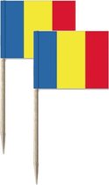 100x Cocktailprikkers Roemenië 8 cm vlaggetje landen decoratie - Houten spiesjes met papieren vlaggetje - Wegwerp prikkertjes
