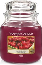 Yankee Candle Original Black Cherry Medium Jar
