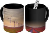 Magische Mok - Foto op Warmte Mok - Windmolens en tulpenvelden in Nederland - 350 ML