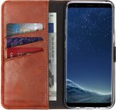 Selencia Hoesje Geschikt voor Samsung Galaxy S8 Hoesje Met Pasjeshouder - Selencia Echt Lederen Bookcase - Bruin