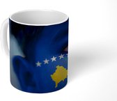 Mok - Koffiemok - Vlag van Kosovo - Mokken - 350 ML - Beker - Koffiemokken - Theemok