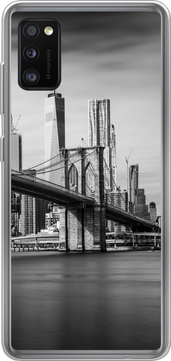 Telefoonhoesje Geschikt voor Samsung Galaxy A41 hoesje - Architectuur - New York - Brooklyn Bridge - Water - Zwart wit - Siliconen Telefoonhoesje Telefoonhoesje