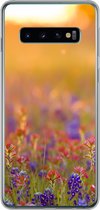 Geschikt voor Samsung Galaxy S10 hoesje - Bloemen - Goud - Zon - Siliconen Telefoonhoesje