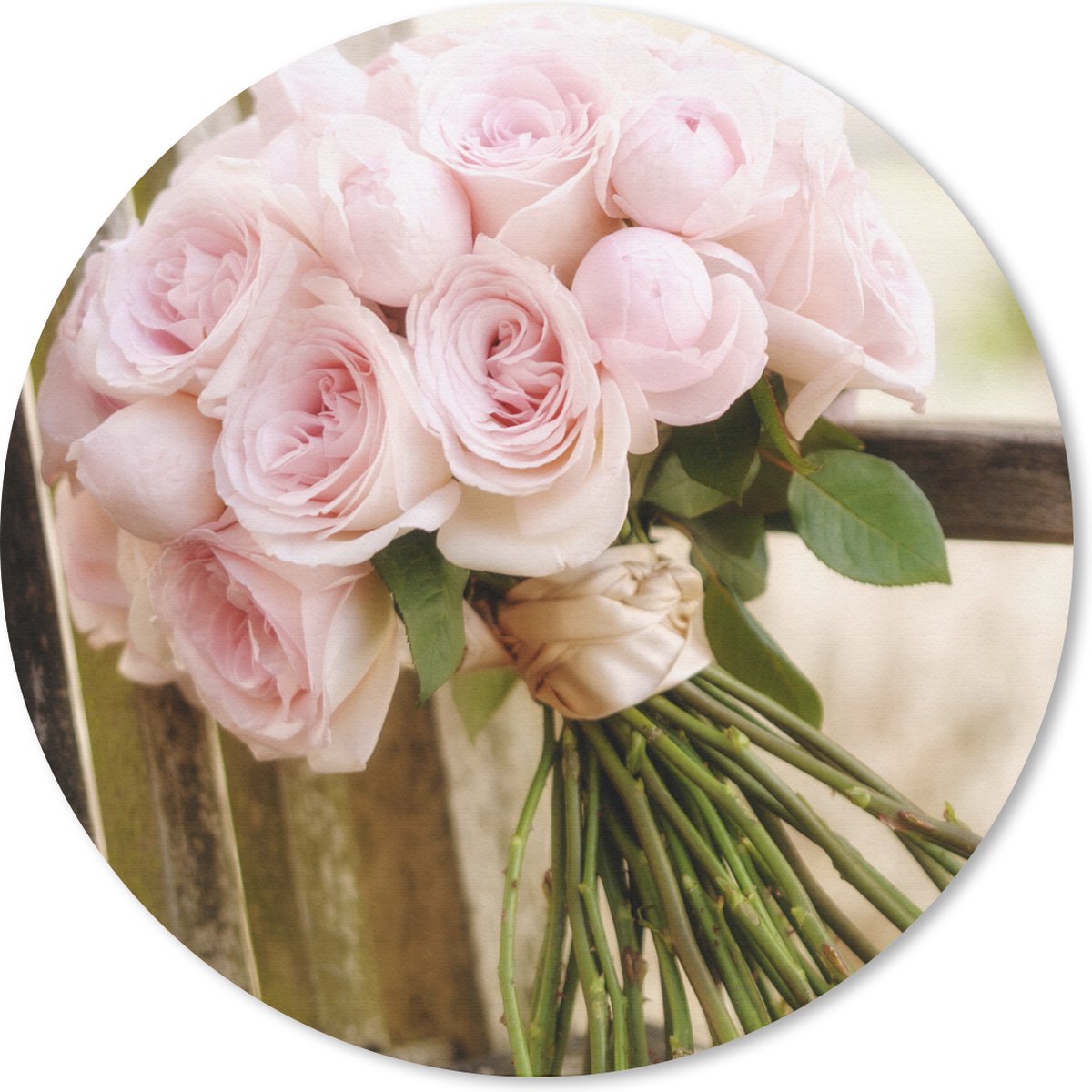 Muismat rond 30x30 cm - Mousepad Een boeket van roze rozen op een houten bank - Ronde muismatten