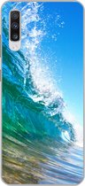 Geschikt voor Samsung Galaxy A70 hoesje - Een close-up van een golf die breekt voor de kust van Hawaii - Siliconen Telefoonhoesje