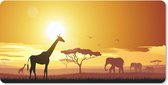 Bureaumat - tekening van een Afrikaanse zonsondergang met een giraffe en olifant - 80x40 - Muismat