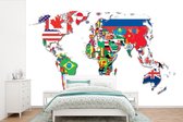Behang - Fotobehang Wereldkaart - Vlaggen - Trendy - Breedte 525 cm x hoogte 350 cm
