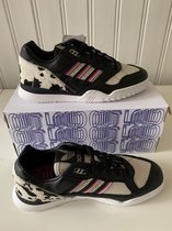 Adidas A.R. Trainer W