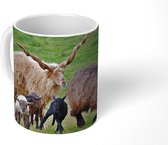 Mok - Koffiemok - Schapen - Gras - Lam - Hoorn - Mokken - 350 ML - Beker - Koffiemokken - Theemok