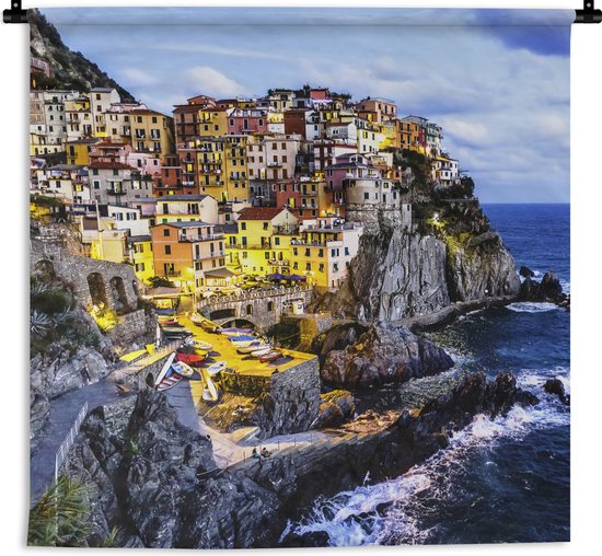 Wandkleed - Wanddoek - Cinque Terre verlicht tijdens de schemering in Italië - 120x120 cm - Wandtapijt