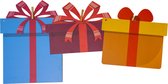 Kartonnen Sinterklaas versiering cadeautjes - Maat L: paars - Sinterklaas decoratie - 120x88x1 cm - KarTent