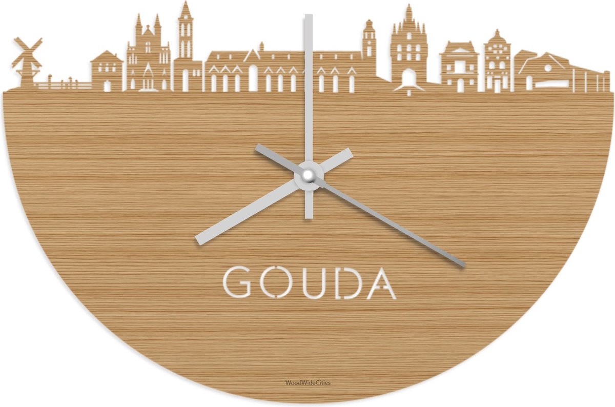 Skyline Klok Gouda Bamboe hout - Ø 40 cm - Stil uurwerk - Wanddecoratie - Meer steden beschikbaar - Woonkamer idee - Woondecoratie - City Art - Steden kunst - Cadeau voor hem - Cadeau voor haar - Jubileum - Trouwerij - Housewarming - WoodWideCities
