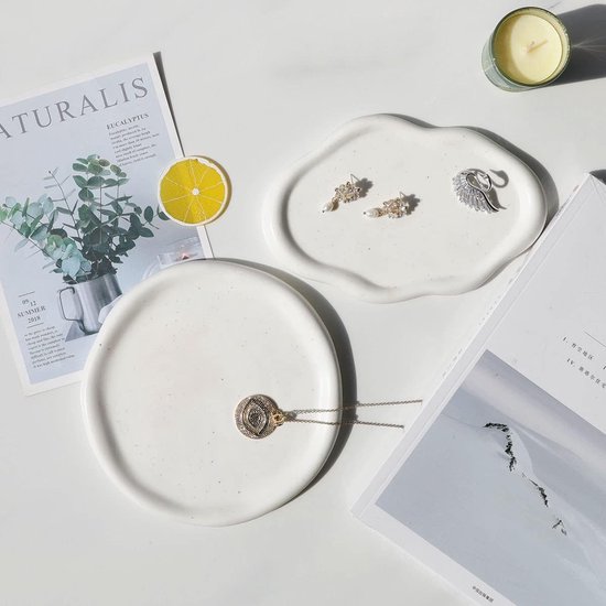 ARJDXDP Sieradendienblad, Elegant Keramisch Design, Onregelmatige Sieradenschaal Voor Vrouwen, Voor Ringen, Horloges, Sleutels, Oorbellen, Halskettingen, Verjaardag(Zilver