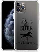 Geschikt voor Apple iPhone 11 Pro Hoesje Life is Better with Horses - Designed by Cazy