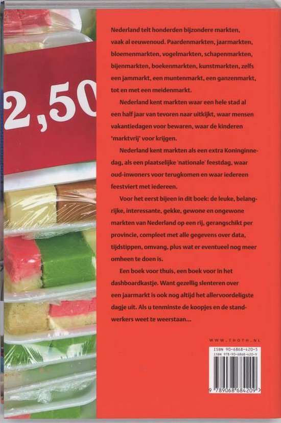 Achterkant van boek 'Markten in Nederland' met tekst en gestapelde plakjes gebak.