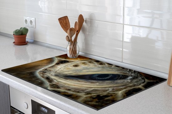 KitchenYeah® Inductie beschermer 78x52 cm - Close-up karetschildpaddenoog - Kookplaataccessoires - Afdekplaat voor kookplaat - Inductiebeschermer - Inductiemat - Inductieplaat mat