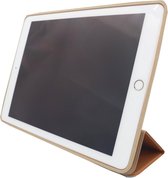 Apple iPad Pro 9,7-inch (jaar 2016) Modelnummer: A1673 A1674 A1675 Smart Cover Case inclusief Achterkant Back Cover Hoes - Kleur Oker