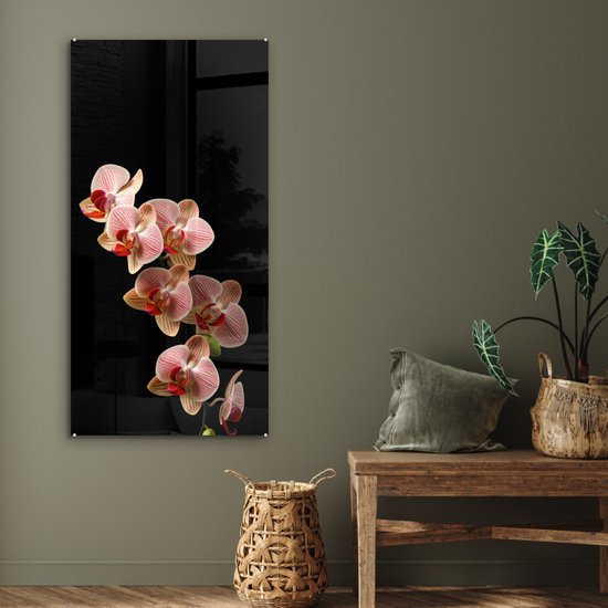 MuchoWow® Glasschilderij 60x120 cm - Schilderij acrylglas - Bloemen - Orchidee - Roze - Botanisch - Natuur - Foto op glas - Schilderijen