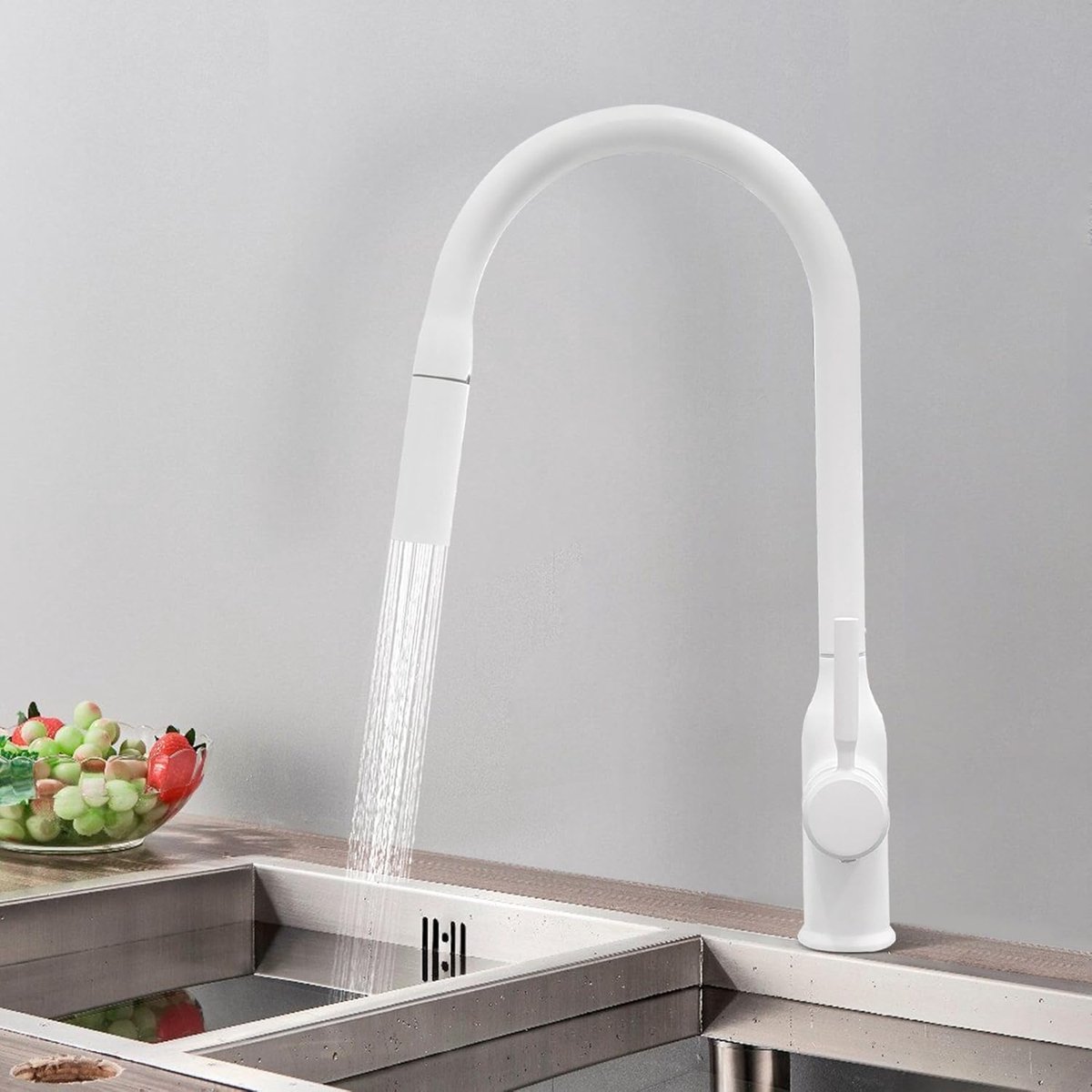Luvetrex ® Praktische Keuken- en Badkamerkraan met Uittrekbare Douchekop en 360° Draaibare Tuit