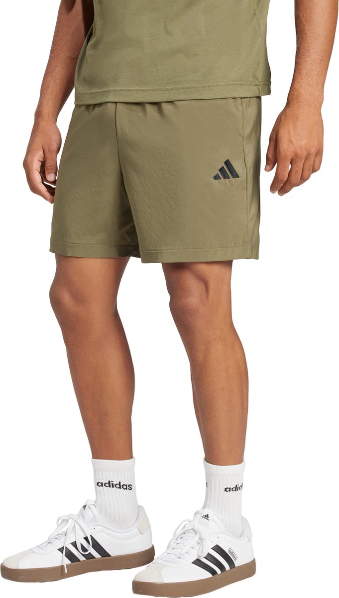 Adidas Sportswear Essentials Small Logo Chelsea Short Heren Groen