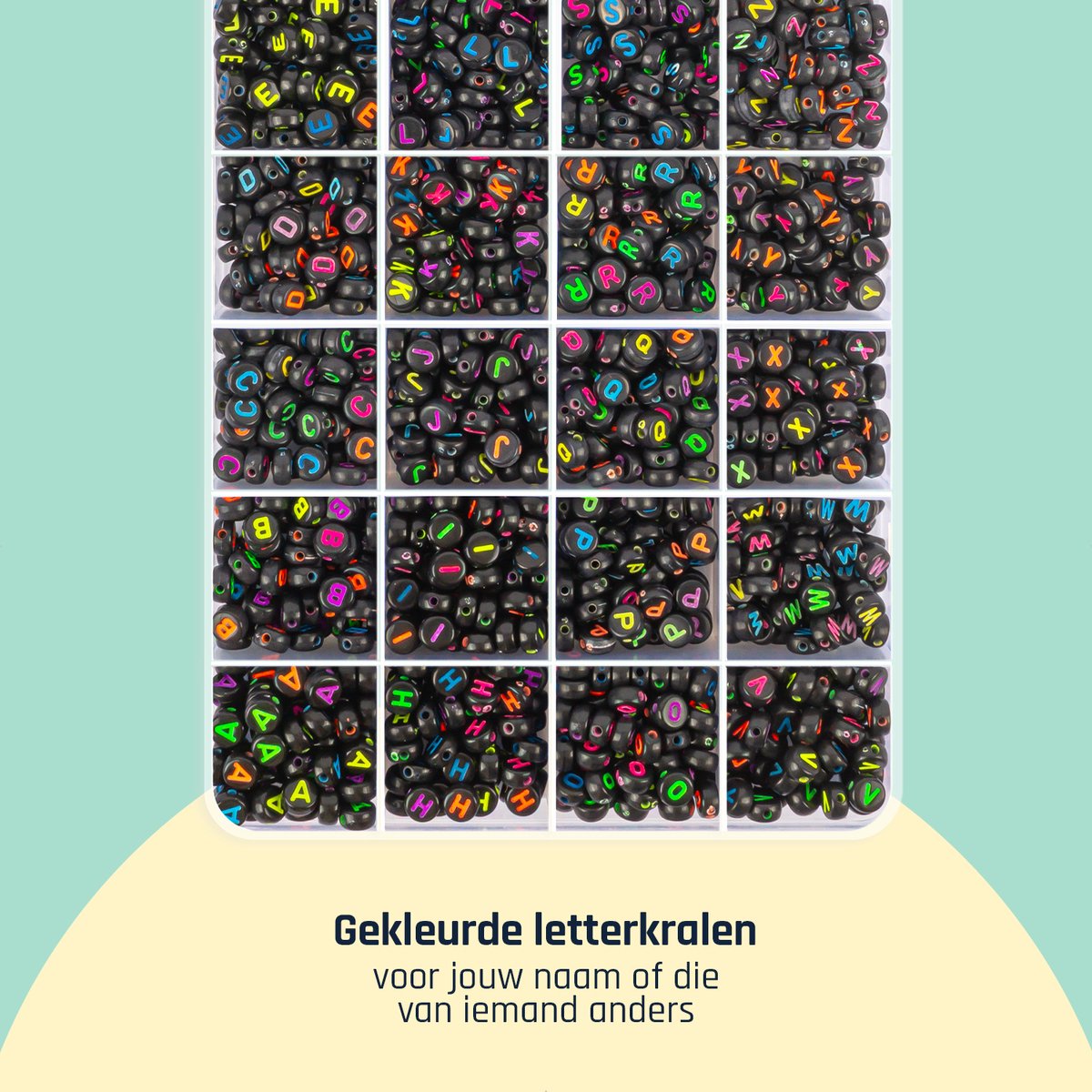Letterkralen voor Sieraden maken - Alfabet kralen voor ketting/armband/telefoonkoord etc. - Acryl – Zwart met gekleurde letter - 7 mm - 1400 stuks gesorteerd — afbeelding 2