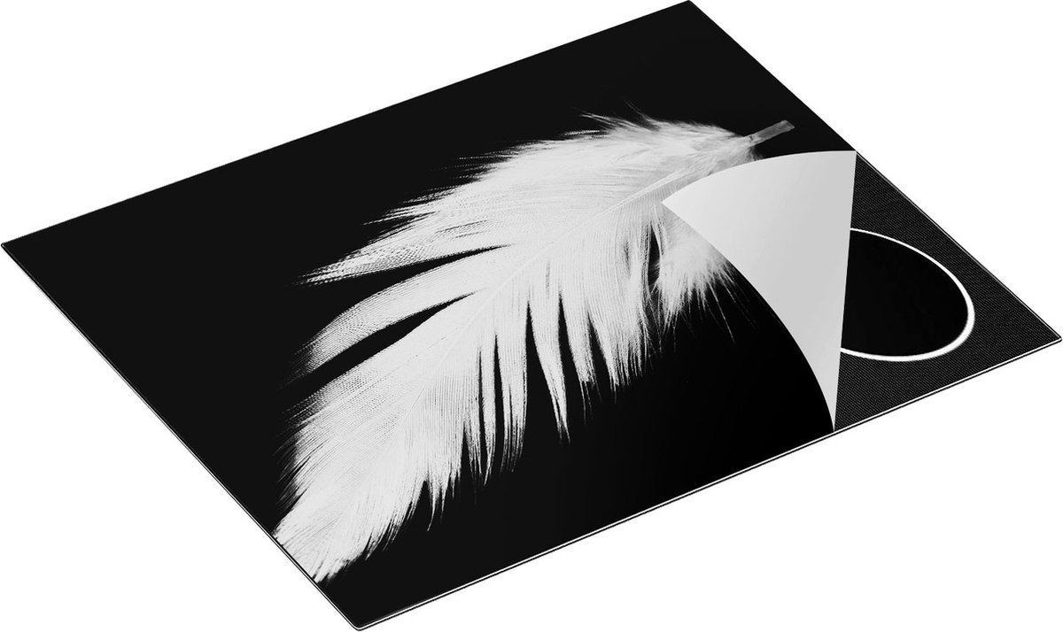 Chefcare Inductie Beschermer Witte Veer op een Zwarte Achtergrond - 65x52 cm - Afdekplaat Inductie - Kookplaat Beschermer - Inductie Mat