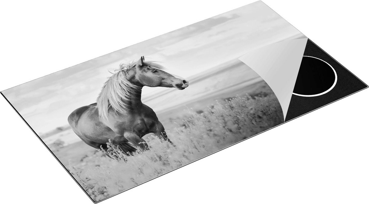 Chefcare Inductie Beschermer Bruin Paard in de Wei - Zwart Wit - 89,6x51,6 cm - Afdekplaat Inductie - Kookplaat Beschermer - Inductie Mat