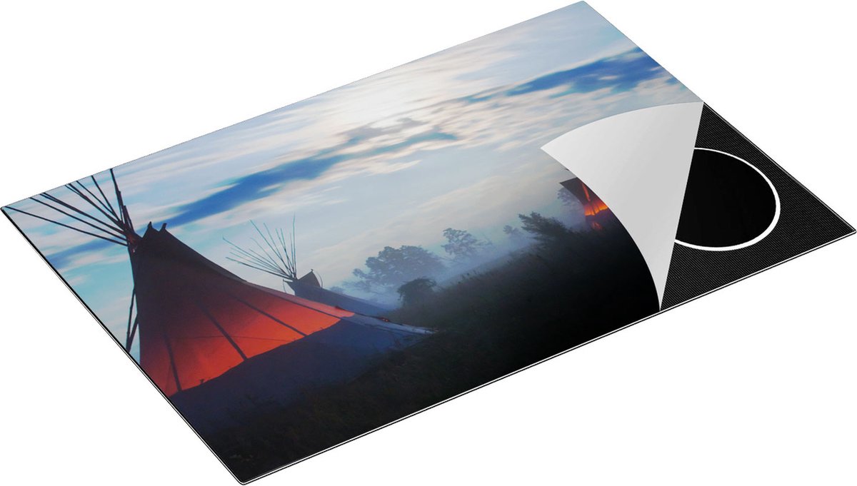 Chefcare Inductie Beschermer Indianen Tipi in de Nacht tijdens de Mist - 78x52 cm - Afdekplaat Inductie - Kookplaat Beschermer - Inductie Mat