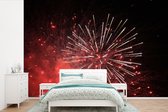 Papier peint photo peint photo vinyle - Feu d'artifice rouge le soir largeur 450 cm x hauteur 300 cm - Tirage photo sur papier peint (disponible en 7 tailles)