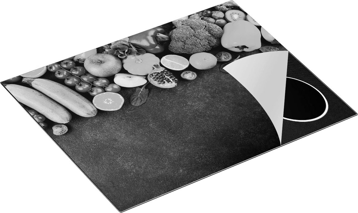 Chefcare Inductie Beschermer Groente en Fruit op Zwarte Marmer - Zwart Wit - 65x55 cm - Afdekplaat Inductie - Kookplaat Beschermer - Inductie Mat