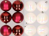 12x stuks kunststof kerstballen mix van donkerrood en parelmoer wit 8 cm - Kerstversiering