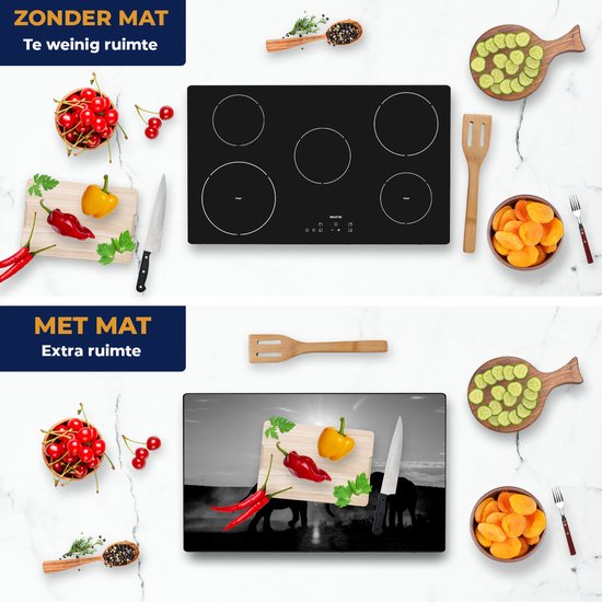 Chefcare Inductie Beschermer Twee Olifanten spelen tijdens Zonsondergang - Zwart Wit - 85x50 cm - Afdekplaat Inductie - Kookplaat Beschermer - Inductie Mat