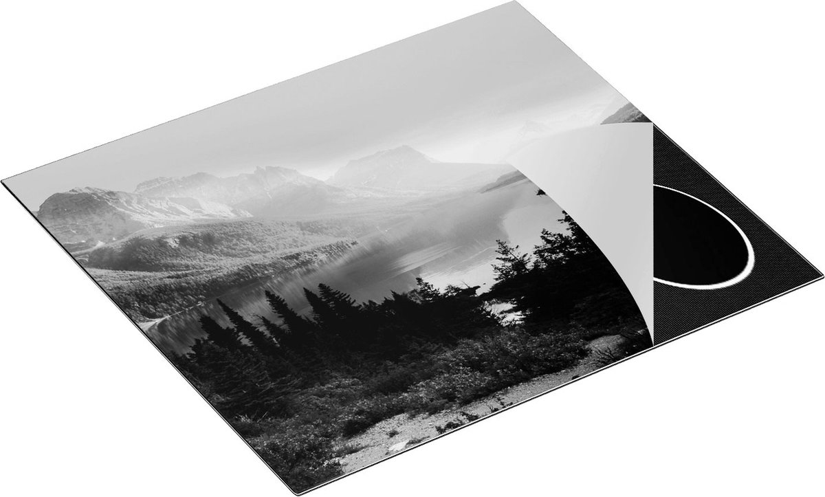 Chefcare Inductie Beschermer Bergen met een Meer in Nationaal Park Glacier - Zwart Wit - 60x55 cm - Afdekplaat Inductie - Kookplaat Beschermer - Inductie Mat