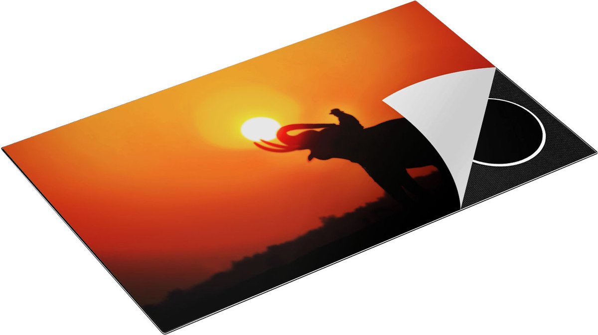 Chefcare Inductie Beschermer Silhouet van een Olifant bij Zonsondergang - 85x52 cm - Afdekplaat Inductie - Kookplaat Beschermer - Inductie Mat
