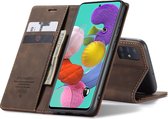 Samsung Galaxy A51 Bookcase hoesje - CaseMe - Effen Donkerbruin - Kunstleer