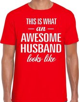Awesome Husband - geweldige echtgenoot / partner cadeau vaderdag t-shirt rood heren - Vaderdag cadeau L