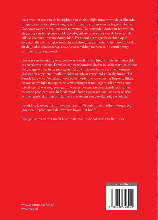 Boekpagina met rode achtergrond en witte tekst, ISBN-code en website-informatie.