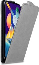 Cadorabo Hoesje geschikt voor Samsung Galaxy A11 / M11 in TITANIUM GRIJS - Beschermhoes in flip design Case Cover met magnetische sluiting