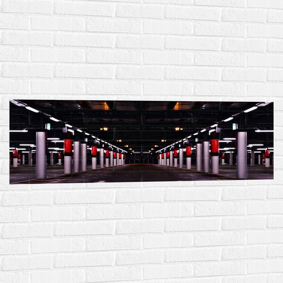 WallClassics - Muursticker - Lege parkeergarage - 120x40 cm Foto op Muursticker