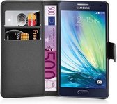 Cadorabo Hoesje geschikt voor Samsung Galaxy A3 2015 in PHANTOM ZWART - Beschermhoes met magnetische sluiting, standfunctie en kaartvakje Book Case Cover Etui