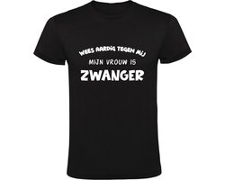 Wees aardig tegen mij, mijn vrouw is zwanger Dames T-shirt | zwangerschap | aankondiging | baby | mama | papa | in verwachting | kindje | zoon | dochter Wees aardig tegen mij, mijn vrouw is zwanger Dames T-shirt | zwangerschap | aankondiging | baby | mama | papa | in verwachting | kindje | zoon | dochter