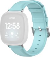 By Qubix geschikt voor Fitbit Versa 3 - Fitbit Versa 4 - Fitbit Sense 1 - Fitbit Sense 2 leren bandje - Lichtblauw Smartwatchbandje bandje Armband Polsband Strap Band Watchband
