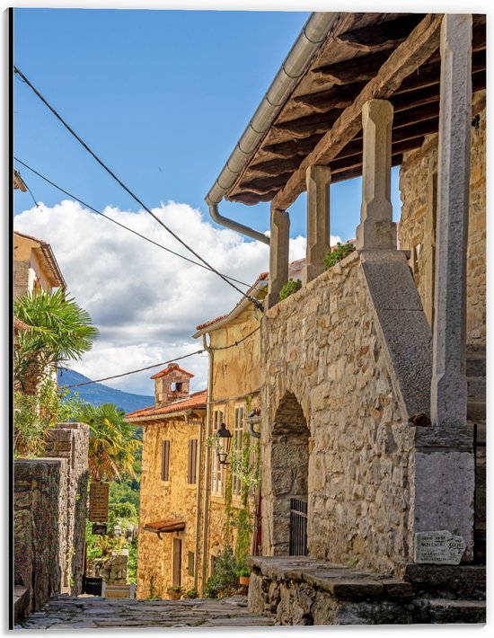 Dibond - Traditionele Kroatische Architectuur op Warme Zomerdag - 30x40 cm Foto op Aluminium (Met Ophangsysteem)