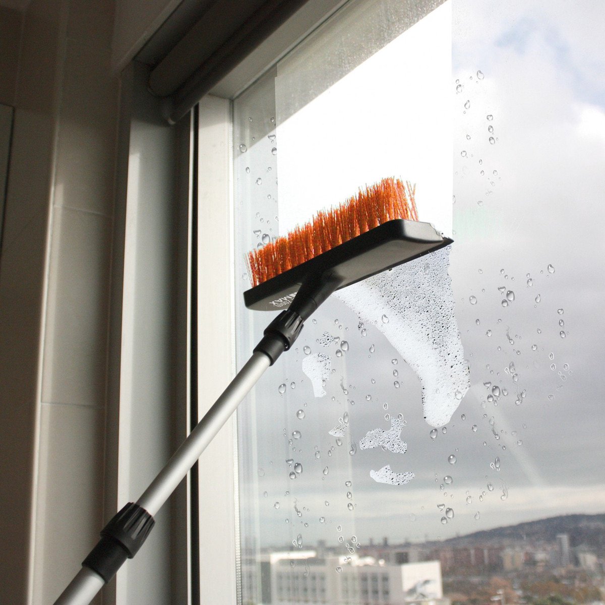 Dirt Devil blik en bezem op steel Met uitschuifbare steel aanbieding
