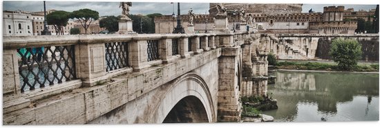 WallClassics - Vlag - Stad Rome - 90x30 cm Foto op Polyester Vlag