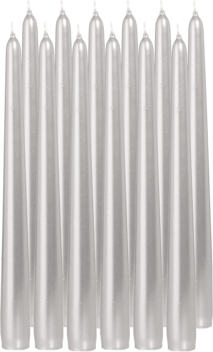 Trend Candles Dinerkaarsen/kandelaarkaarsen Cello - 24x stuks - zilver - 8 branduren - 25 cm