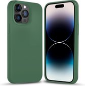 Coverzs Solid silicone case geschikt voor Apple iPhone 14 Pro (dennengroen) - iPhone 14 Pro hoesje groen - iPhone 14 Pro case geschikt voor Apple - Luxe siliconen hoesje met 3-laags bescherming