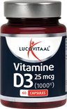 Fles met Lucovitaal Vitamine D3 25 mcg (1000 IE) 60 capsules. De fles heeft een donkerrode kleur.