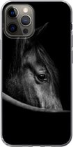 Telefoonhoesje Geschikt voor iPhone 13 Pro hoesje - Paarden - Portret - Zwart - Dieren - Siliconen Telefoonhoesje