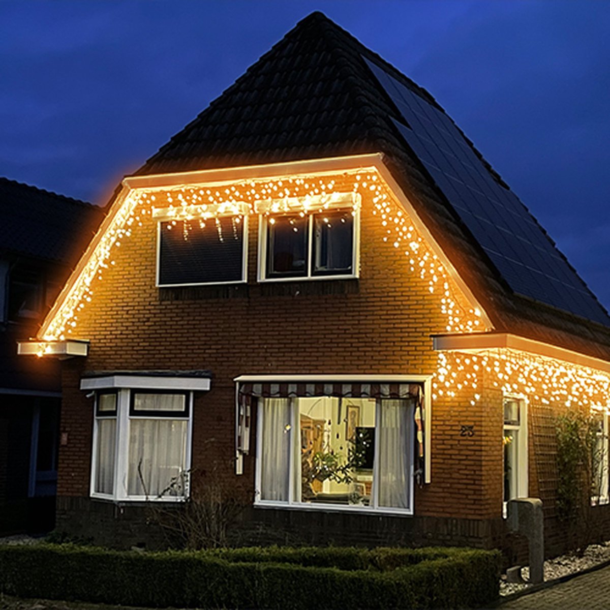 KerstXL Kerstverlichting IJspegel - 477 LED warm wit - voor binnen & buiten - 9,5 meter